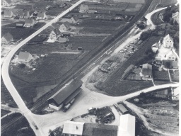LA1957