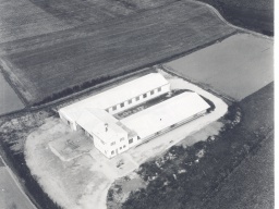 LA1957
