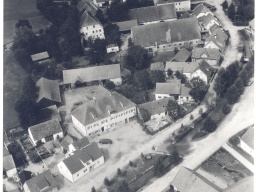 LA1957
